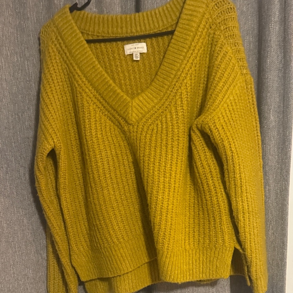 Lucky Brand Olive V-Neck Sweater